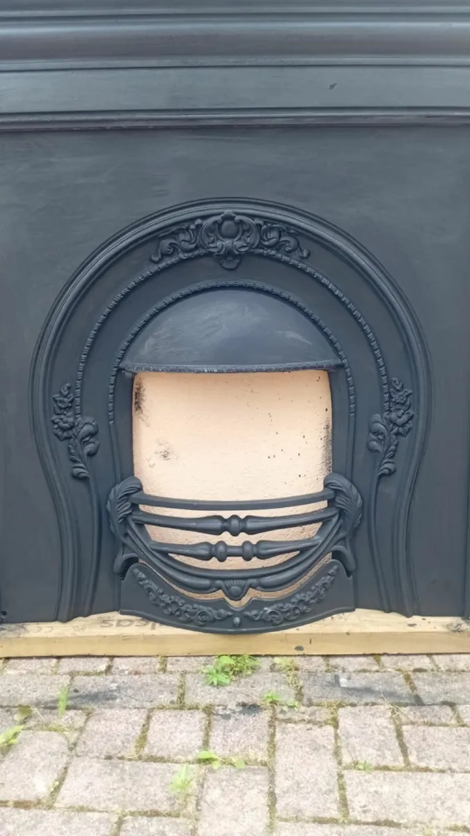 Antique cast iron fireplace - Image 3