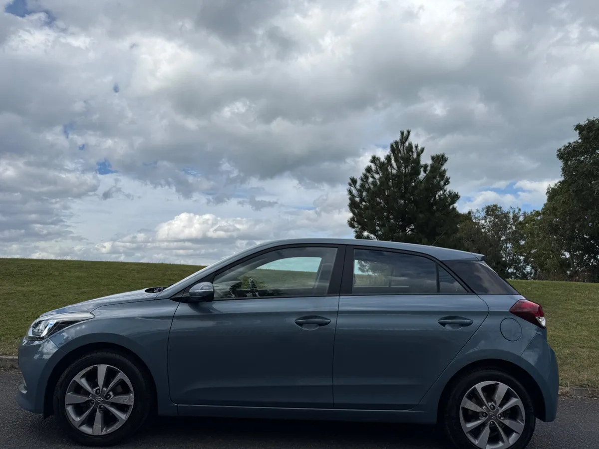 Hyundai i20 2015 1.2 DELUXE 5DR IRISH CAR - Image 4