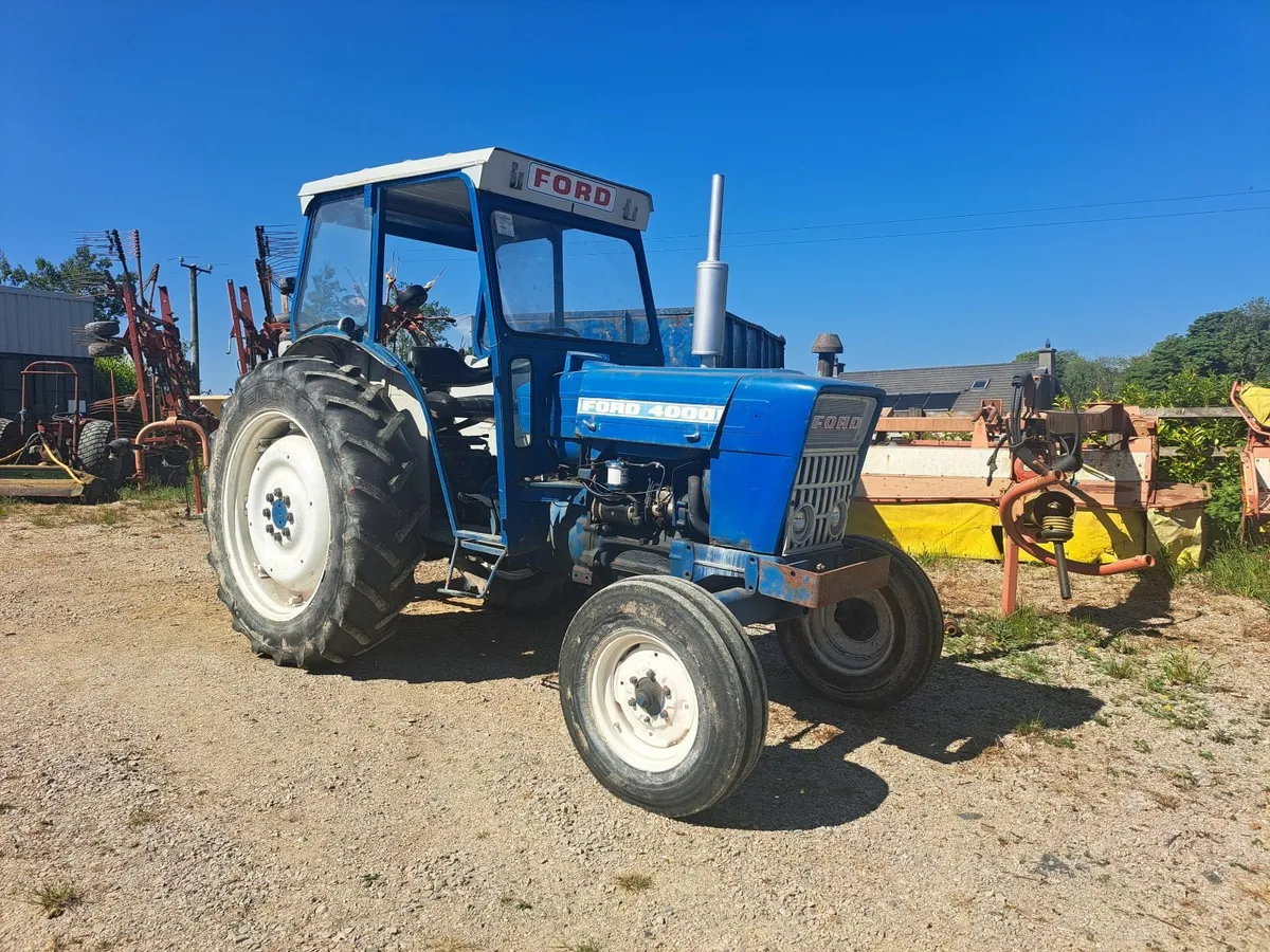 Tractor - Image 3