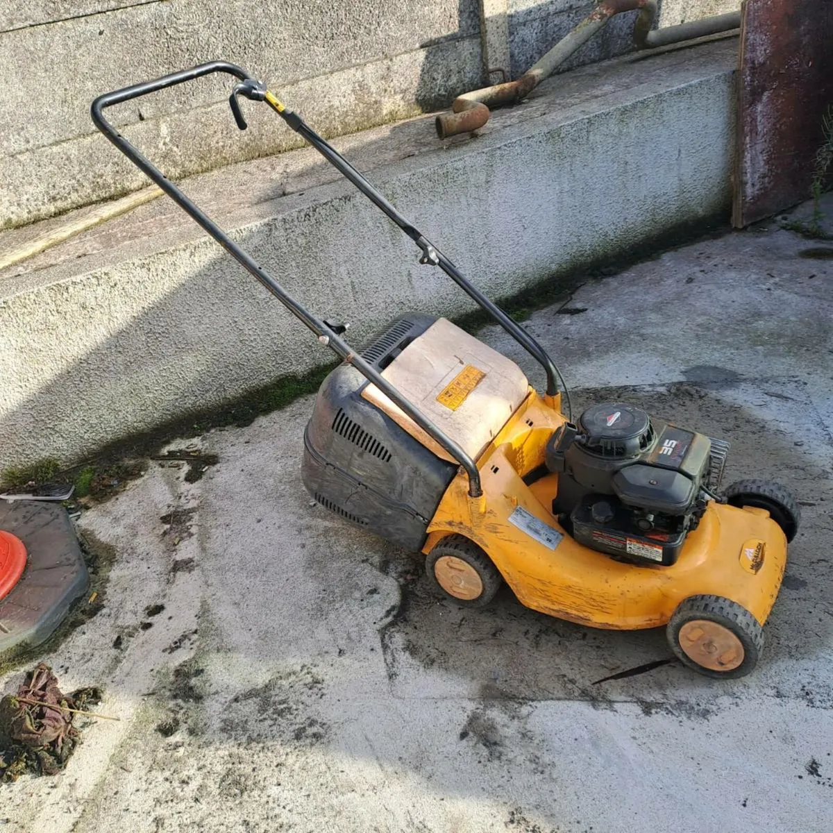 Lawnmower - Image 3
