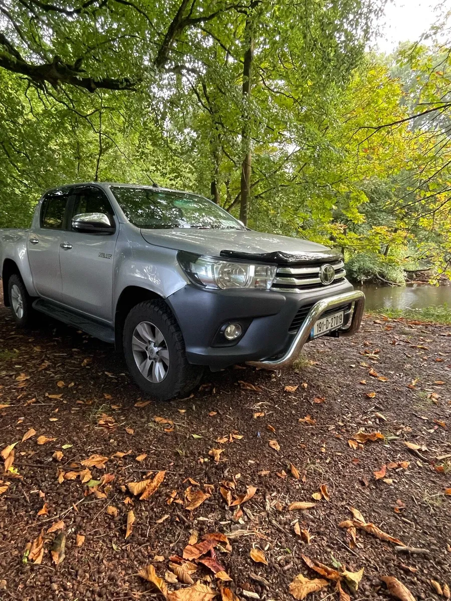 Toyota hilux sr5.    2019 NO VAT - Image 1
