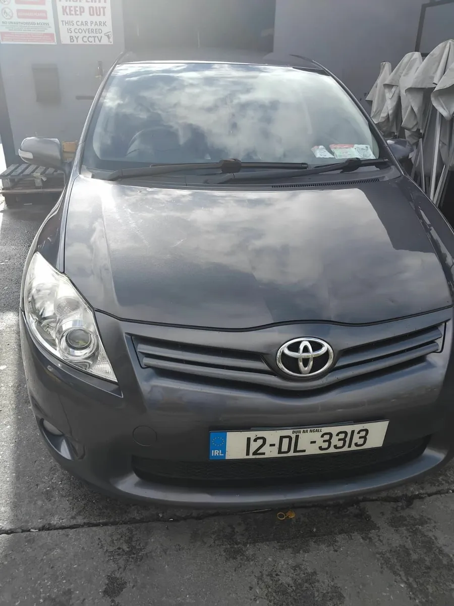 Toyota Auris 2012 - Image 3