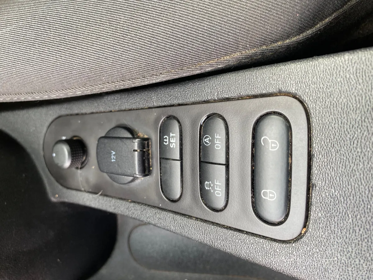 SEAT Leon 1.2 TSI - 0872558536 - Image 3