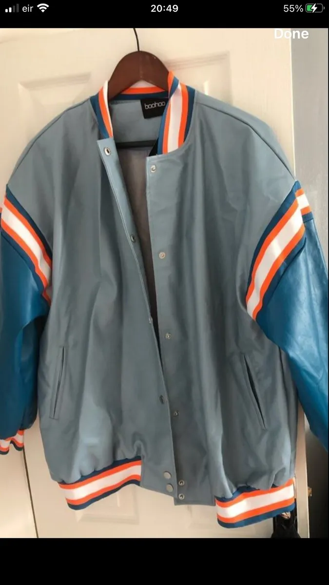 Ladies BNWT jacket size 8 €15 - Image 1