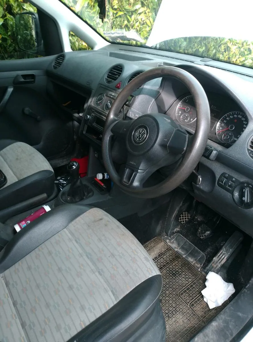 Vw caddy - Image 2