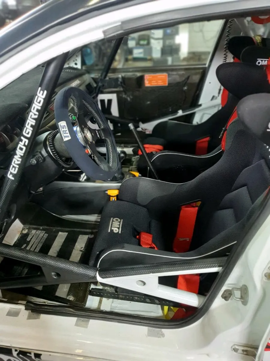 Mitsubishi Lancer Evolution 9 GrN - Image 1