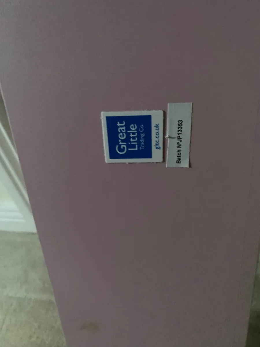 Star Book Ledge, Pink - Image 1