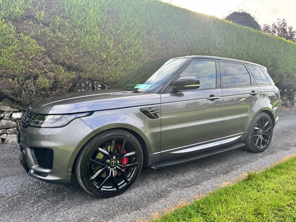 Range Rover Sport - Image 1
