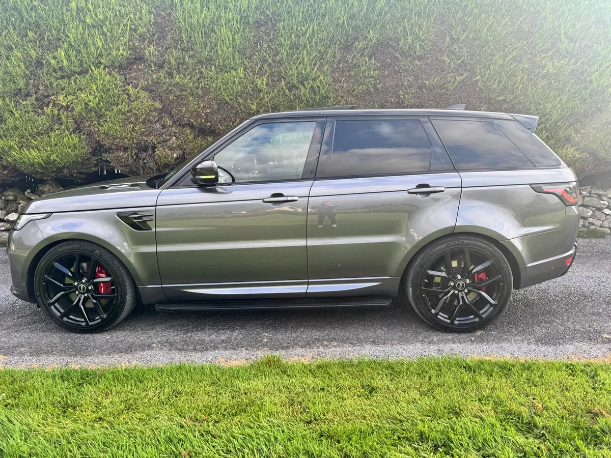 Range Rover Sport - Image 2