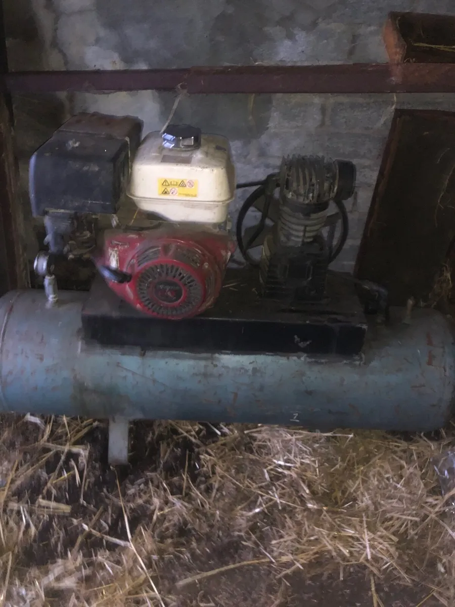 Air Compressor - Image 2