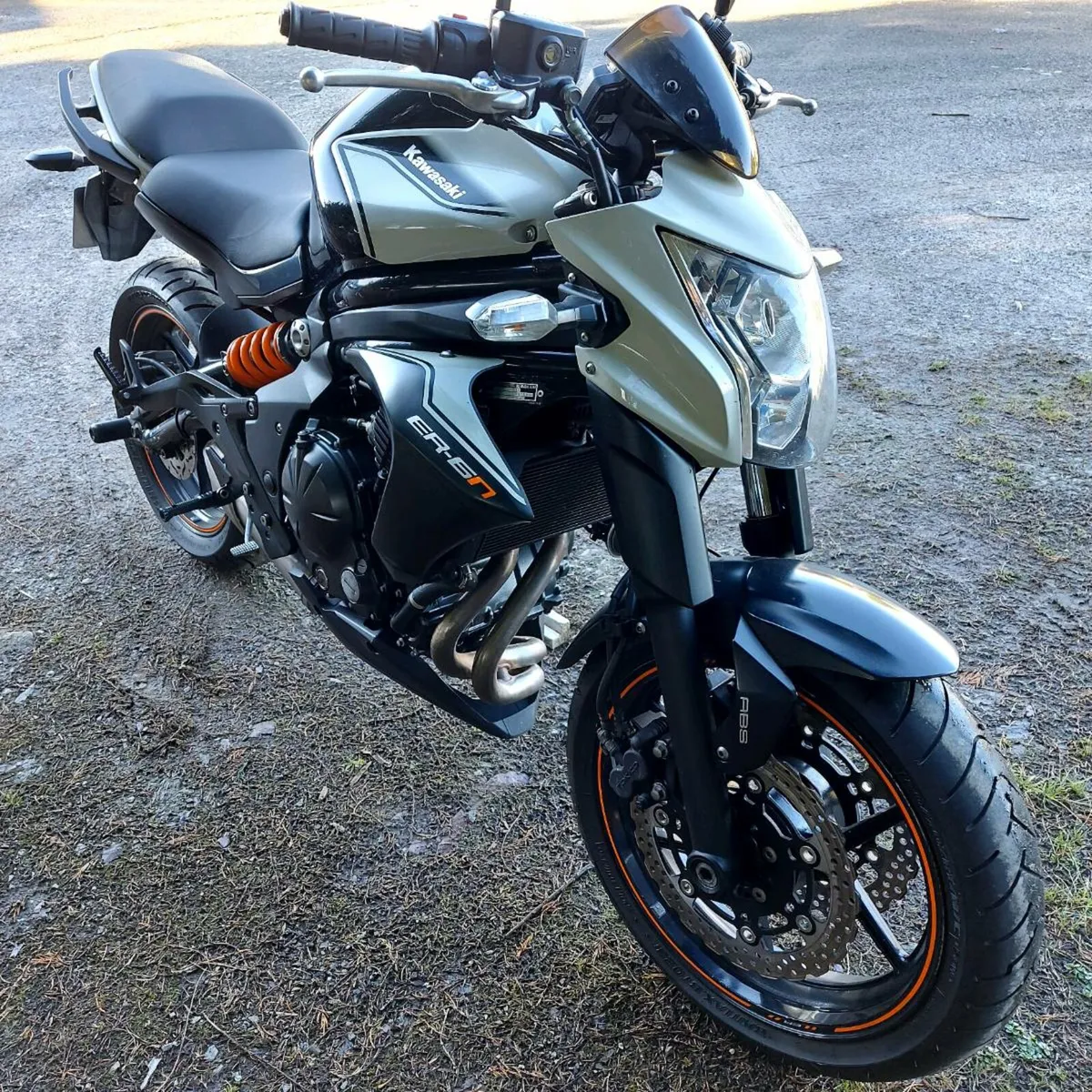 Kawasaki er6 - Image 1