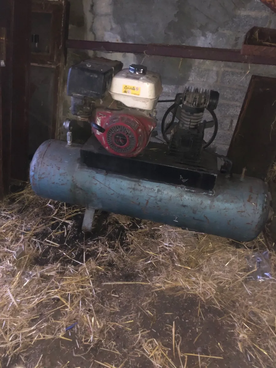 Air Compressor - Image 4