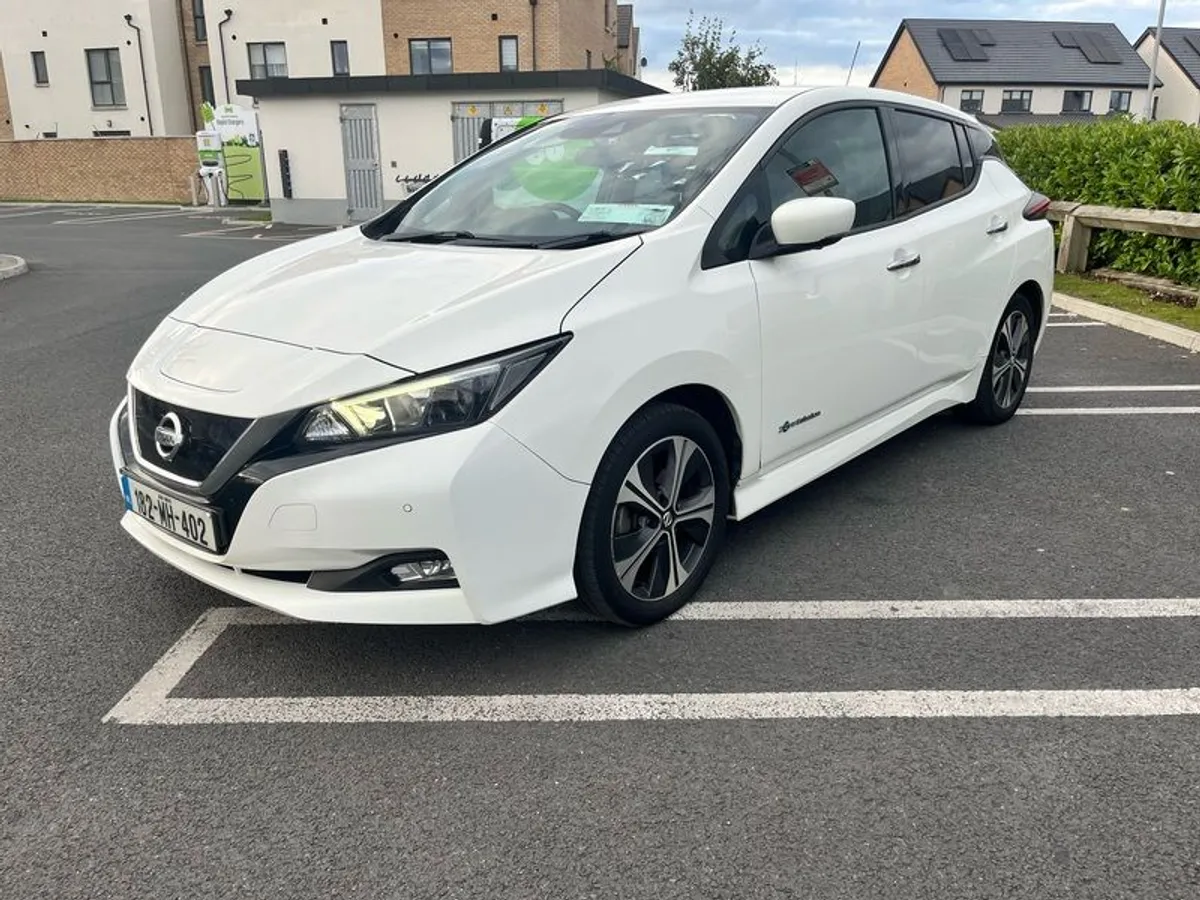 2018 Nissan Leaf Premium 40kw - Image 1