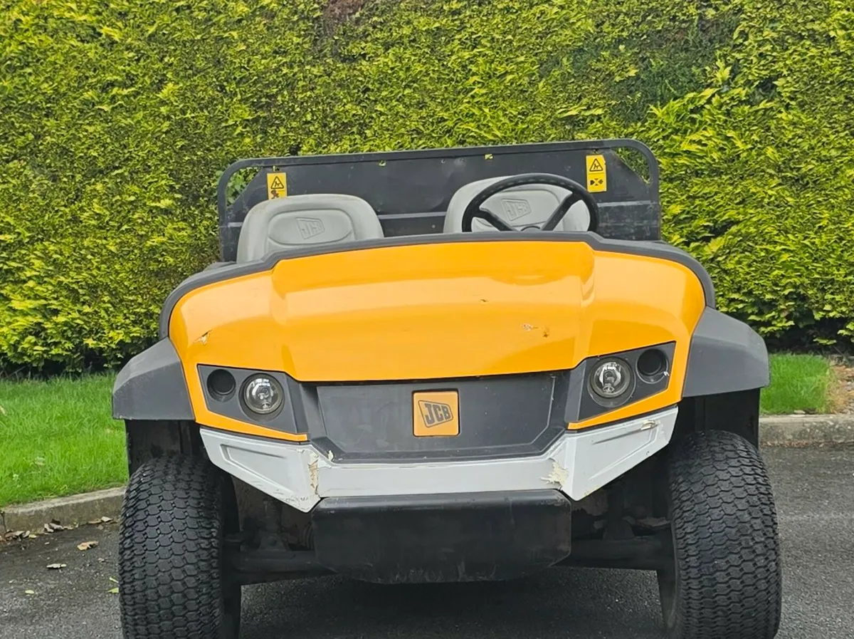 JCB GATOR UTILITY VEHICLE - Image 2