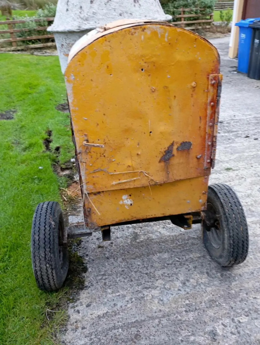 Cement Mixer - Image 4