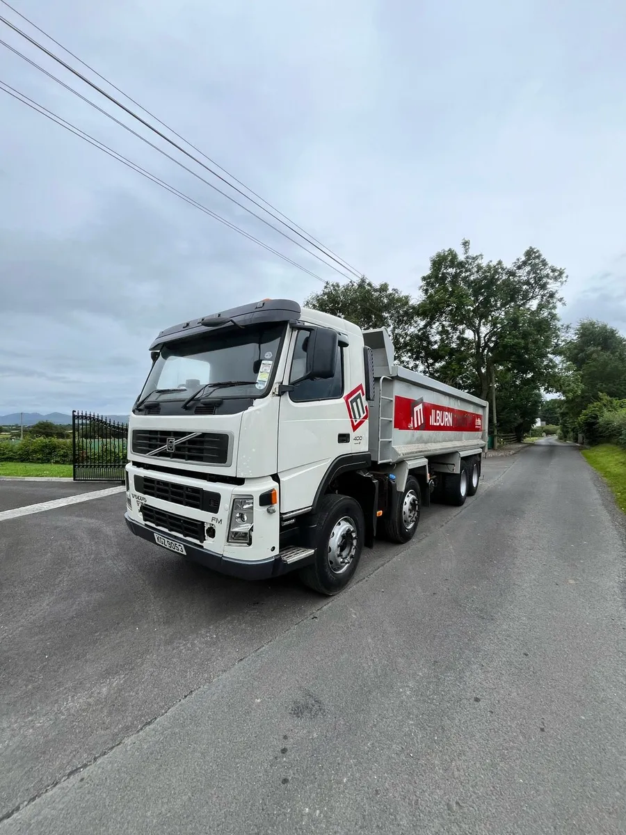 Volvo trucks - Image 3
