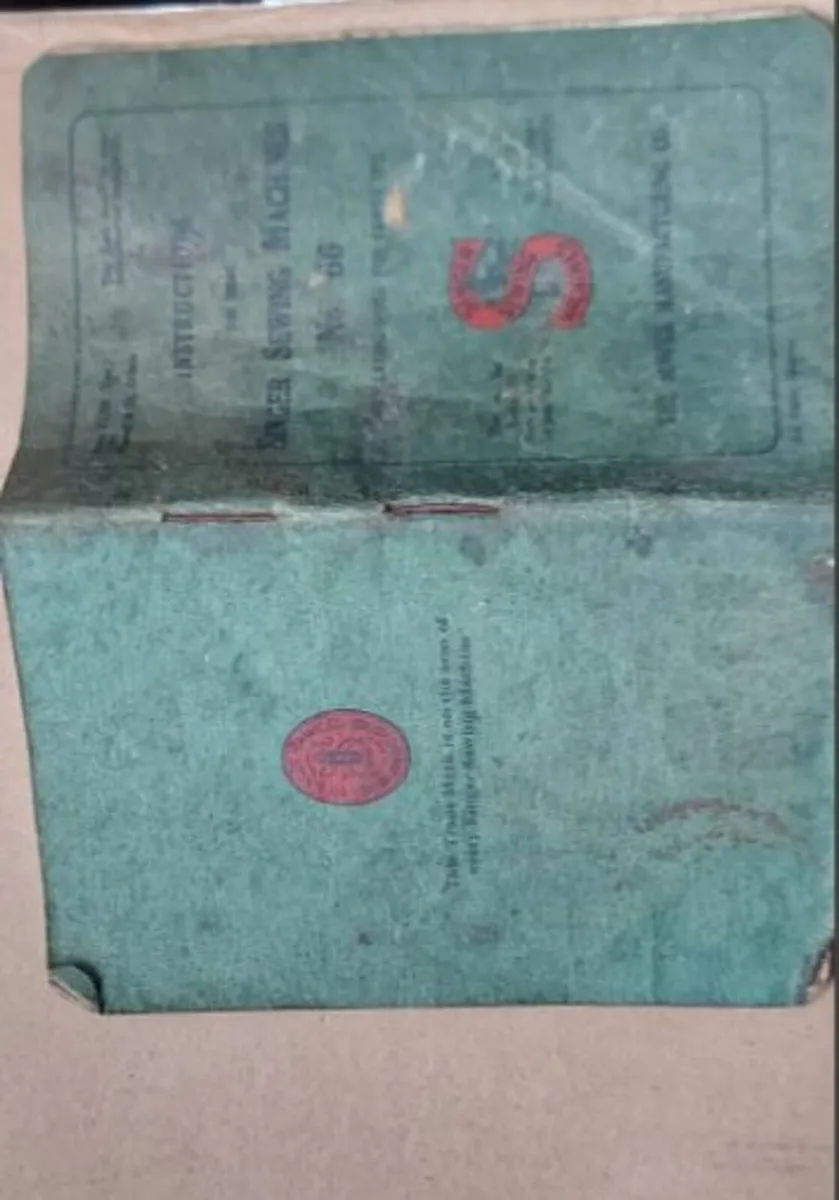 Rare Singer sewing Machine Instruction Manual - Image 1