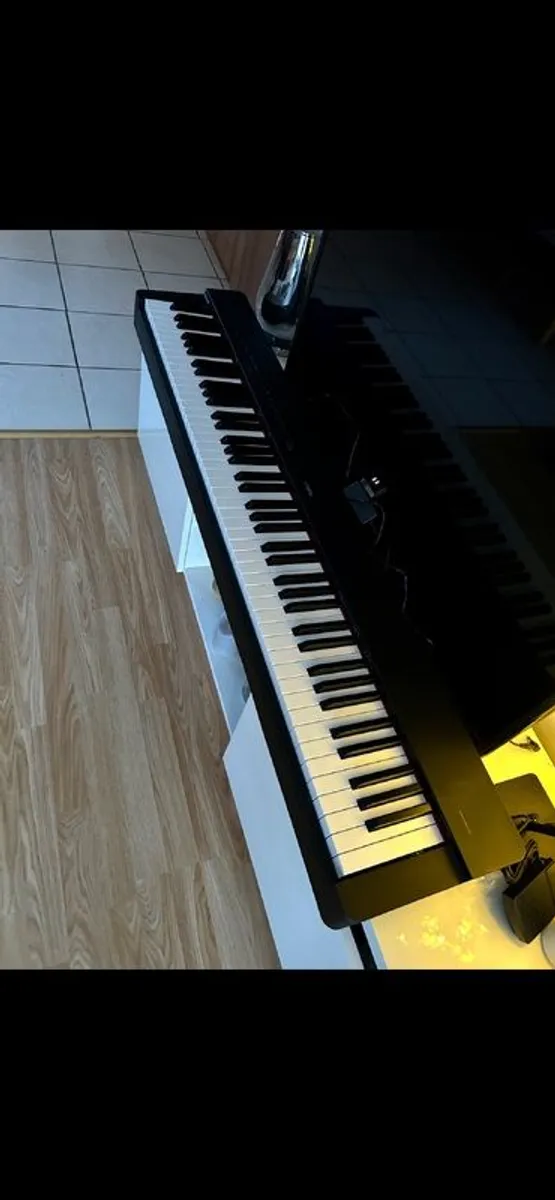 Digital Piano - Image 1