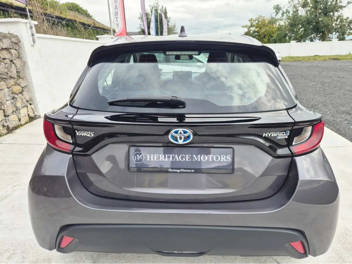 Toyota Yaris Hybrid Luna Auto 4DR - Image 2