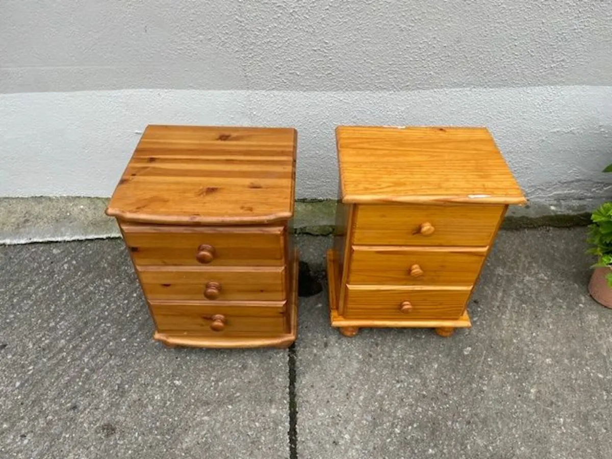 x2 Pine Bedside Lockers - Image 2