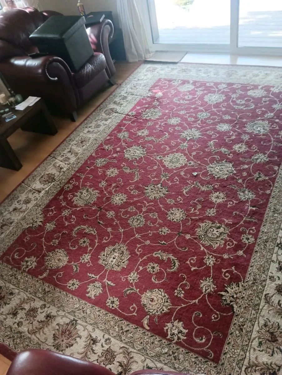 Beautiful large rug,11ftby8ft.like new - Image 3