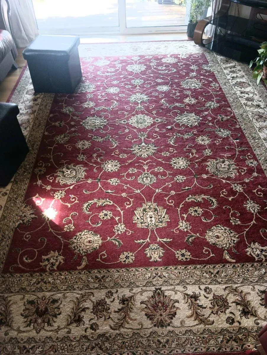 Beautiful large rug,11ftby8ft.like new - Image 4
