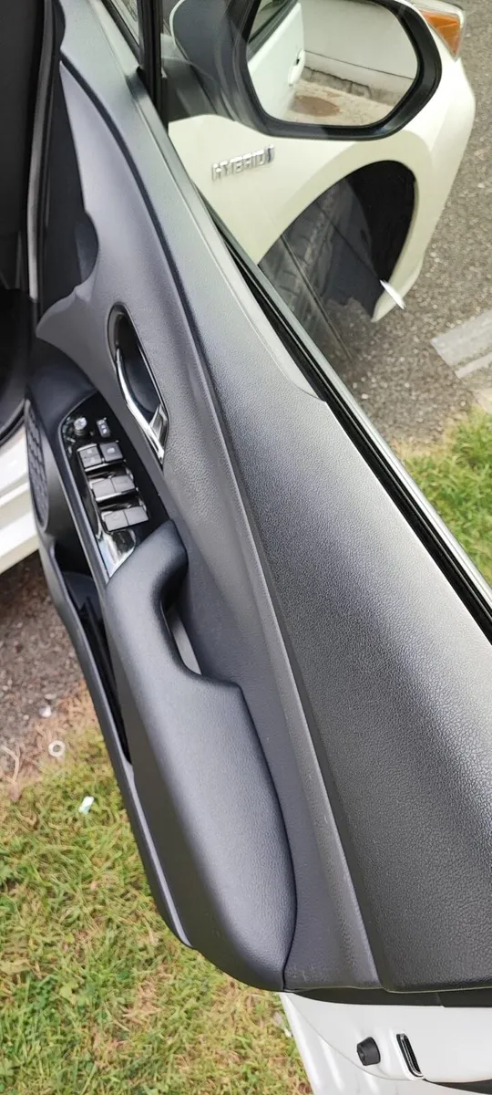 Toyota Prius 2020 for sale - Image 4