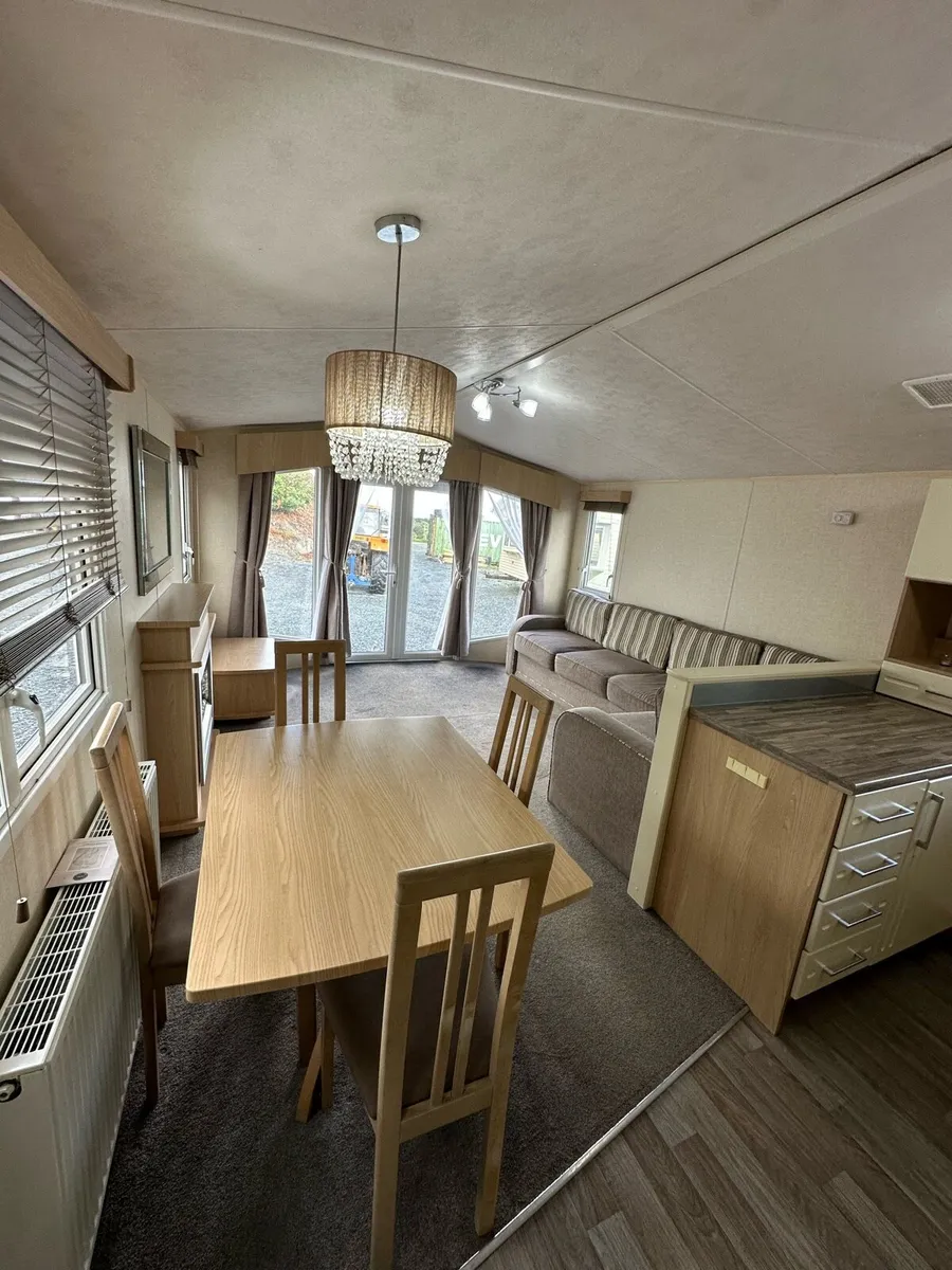 Willerby Sierra 2012 36 x 12 x 2 Bed ( Mint) - Image 4