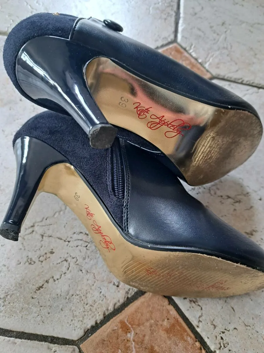 Ladies Ankle boots - Image 2