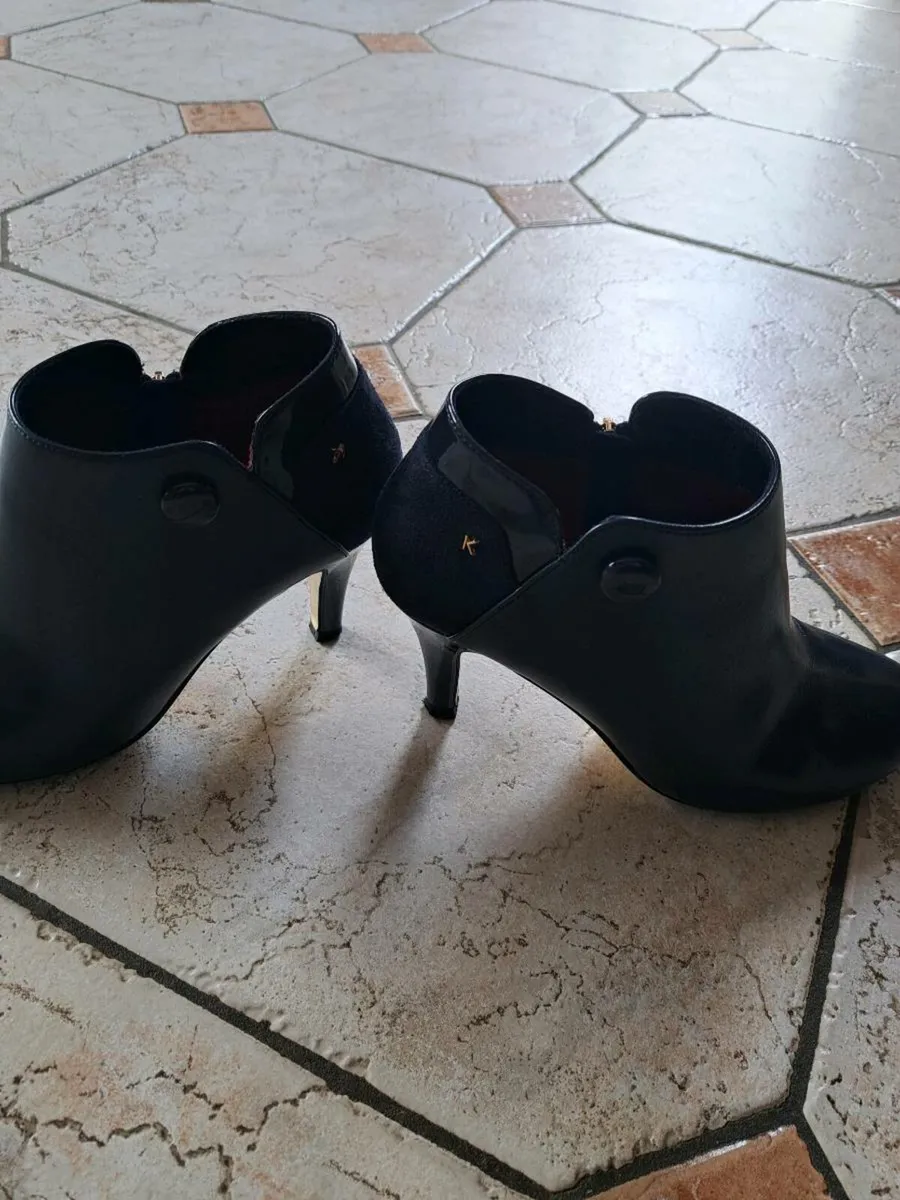 Ladies Ankle boots - Image 4