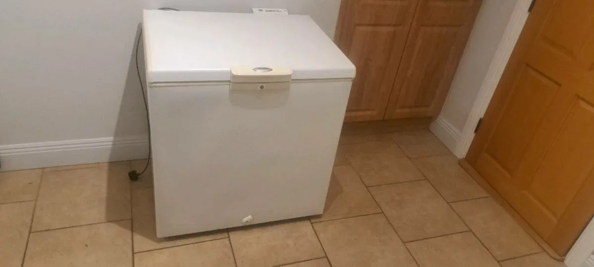 Whirlpool Freezer - Image 2