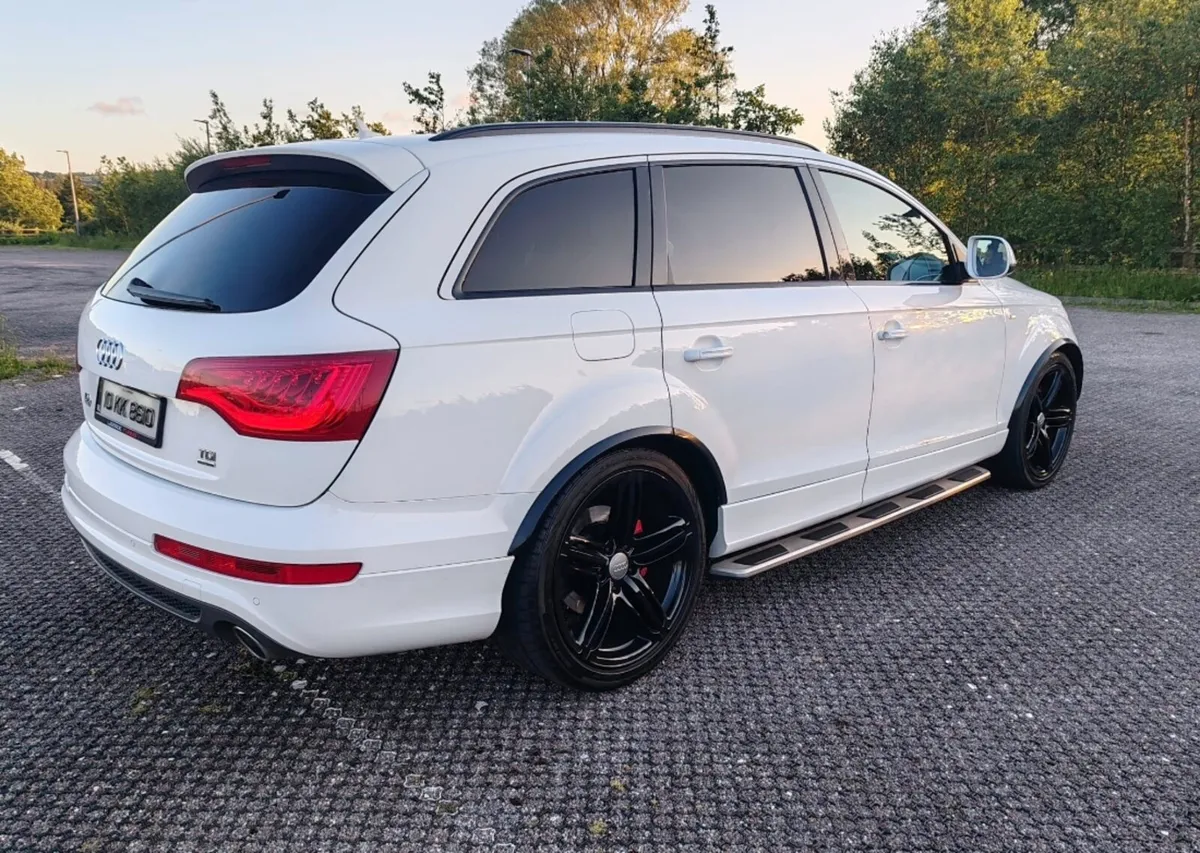 2010 Audi Q7 S-Line - Image 3