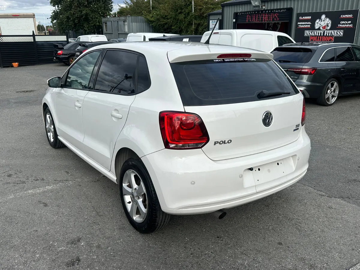 2014 VW Polo 1.2 AUTOMATIC TSI - Image 3