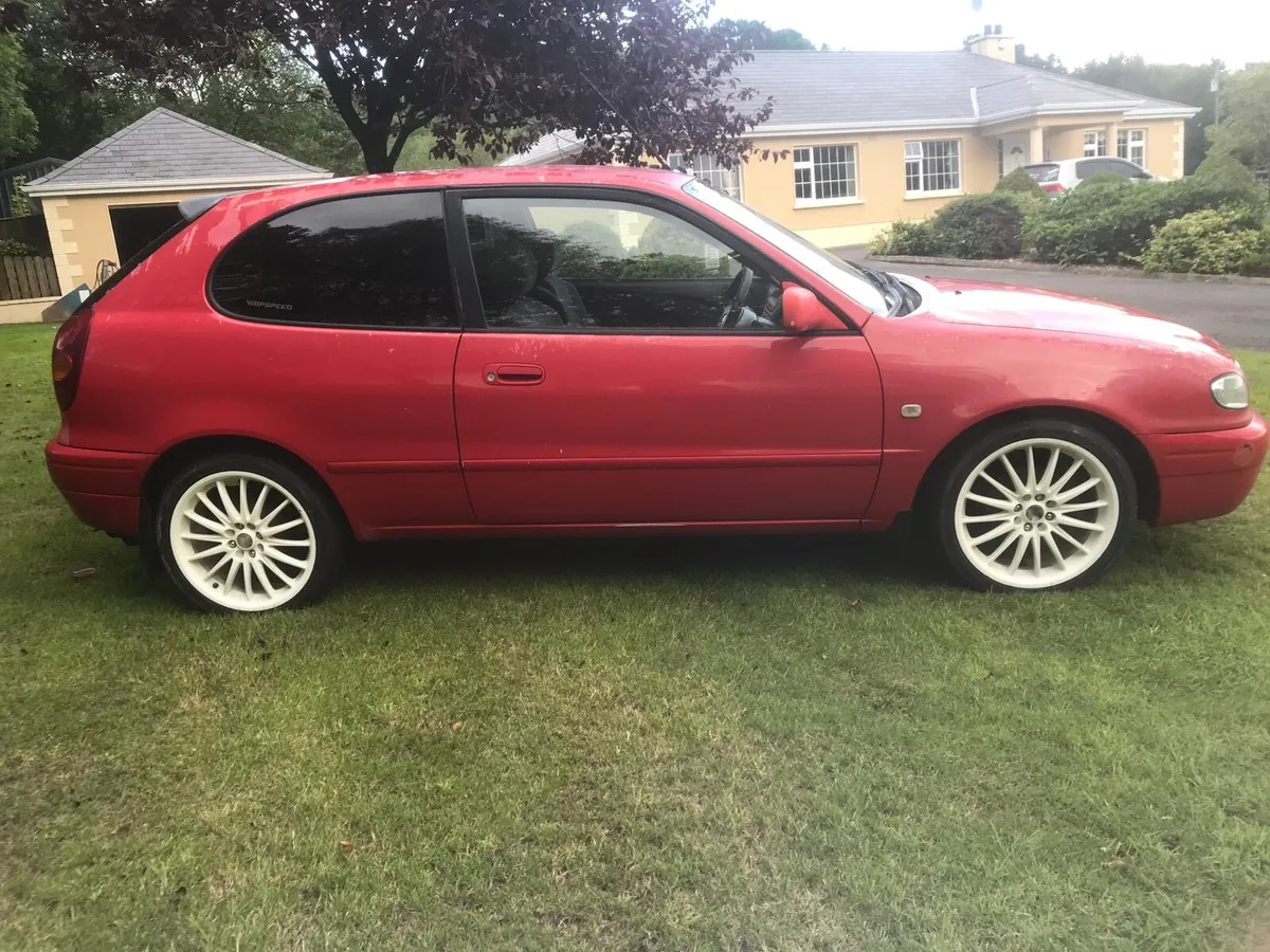 00 Toyota Corolla - Image 4