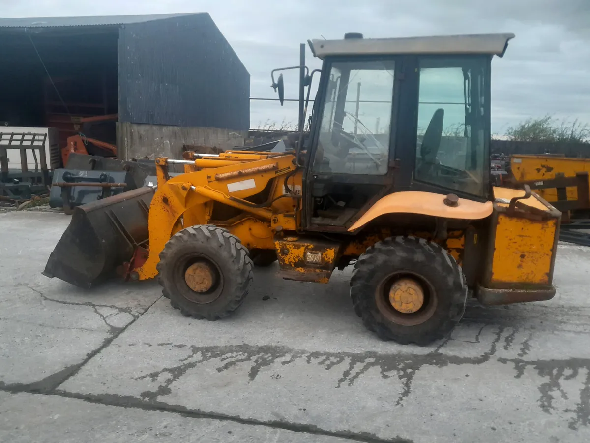 JCB 2CX 1999 (18008) - Image 1