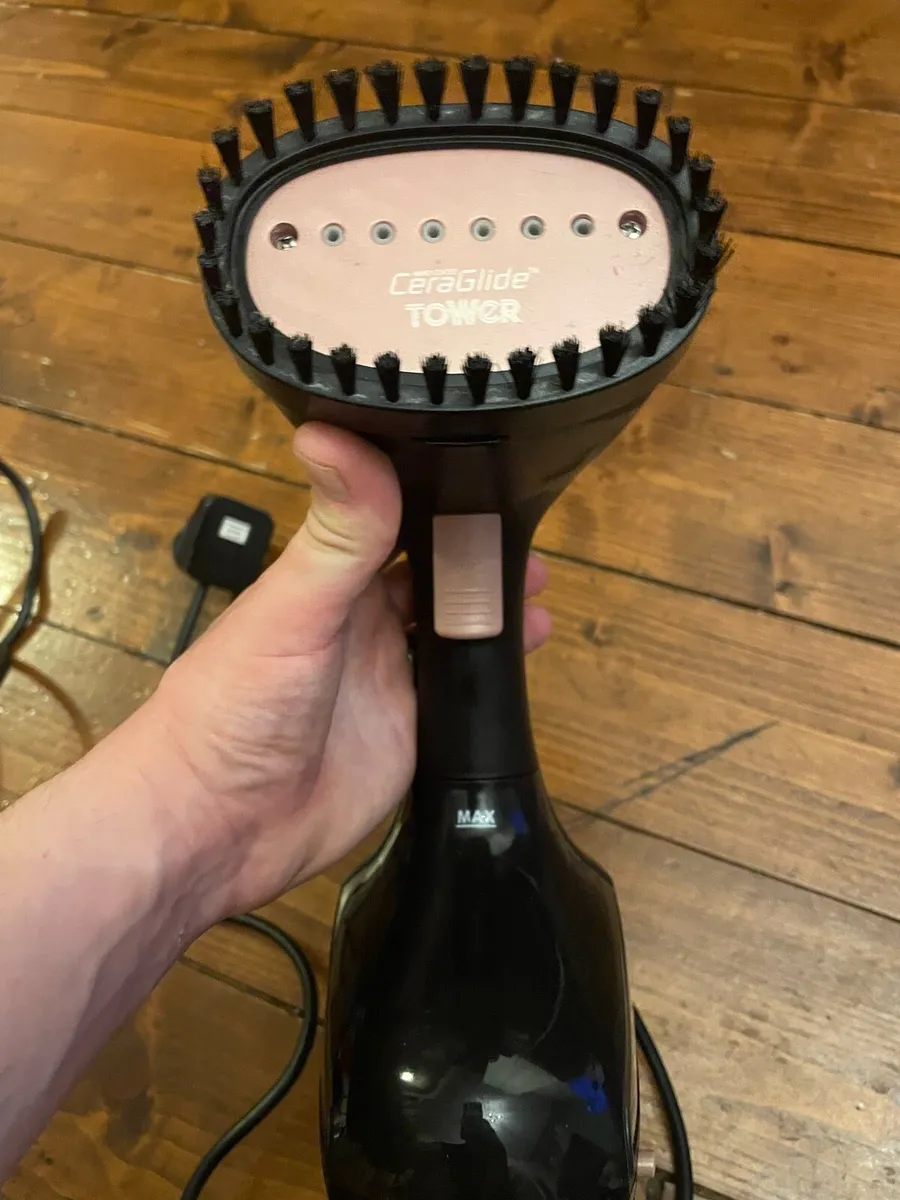Tower CeraGlide Rose Gold Garment Steamer - Image 1