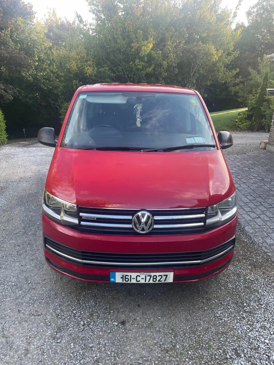 VW Caravelle - Image 1