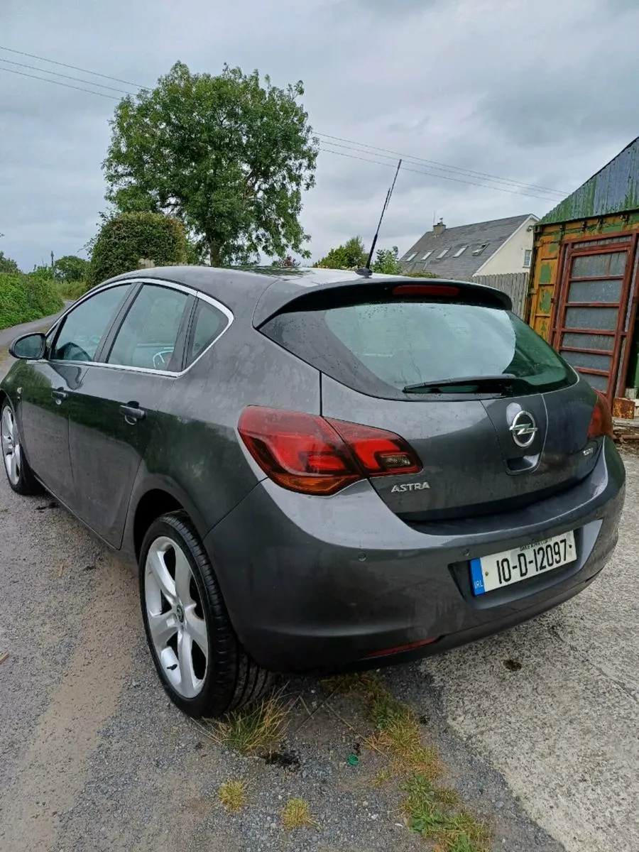 OPEL ASTRA 2010 DIESEL - Image 3
