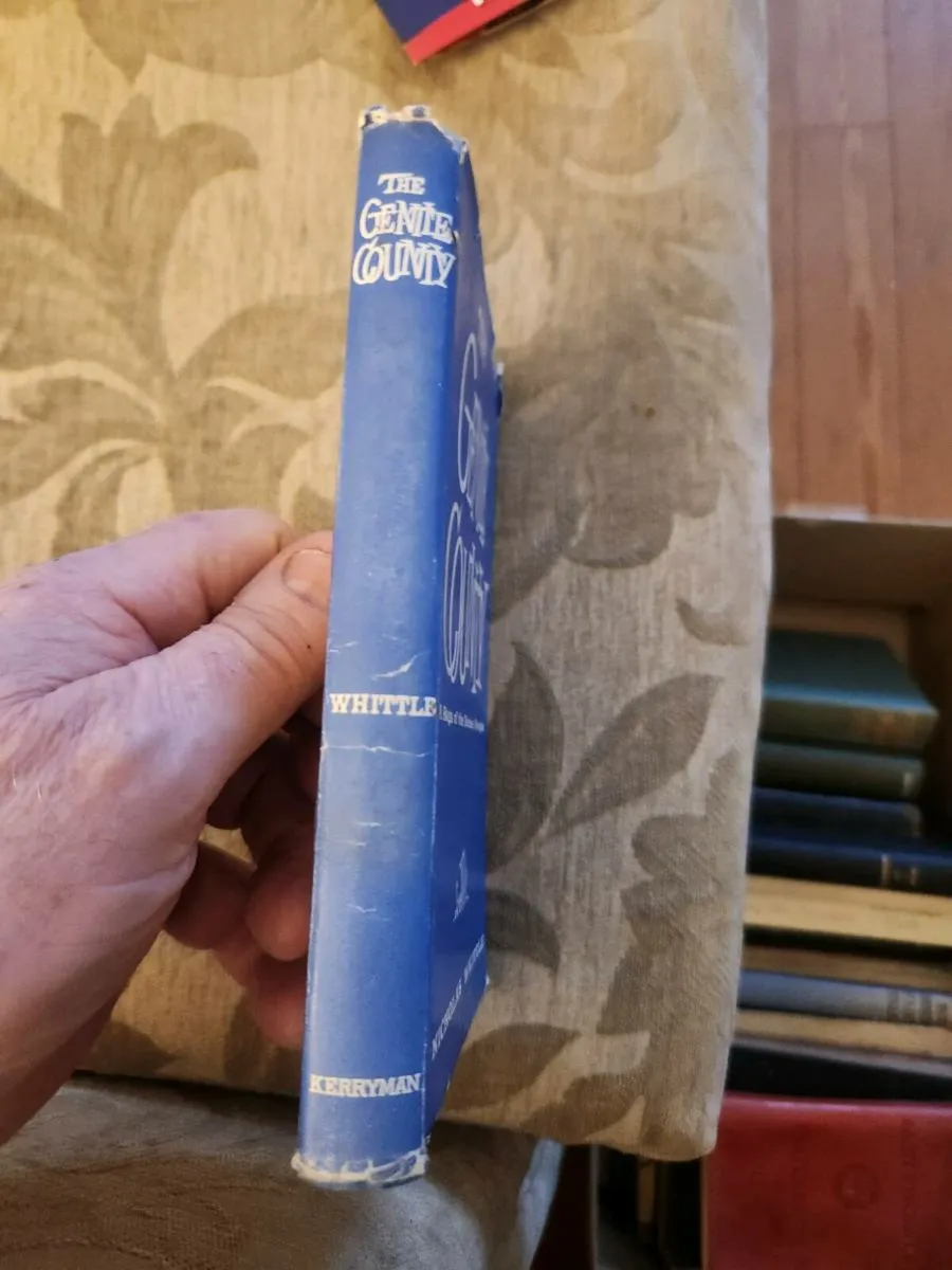 BOOKS - Image 3