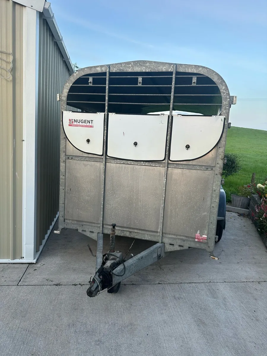 Livestock trailer - Image 1