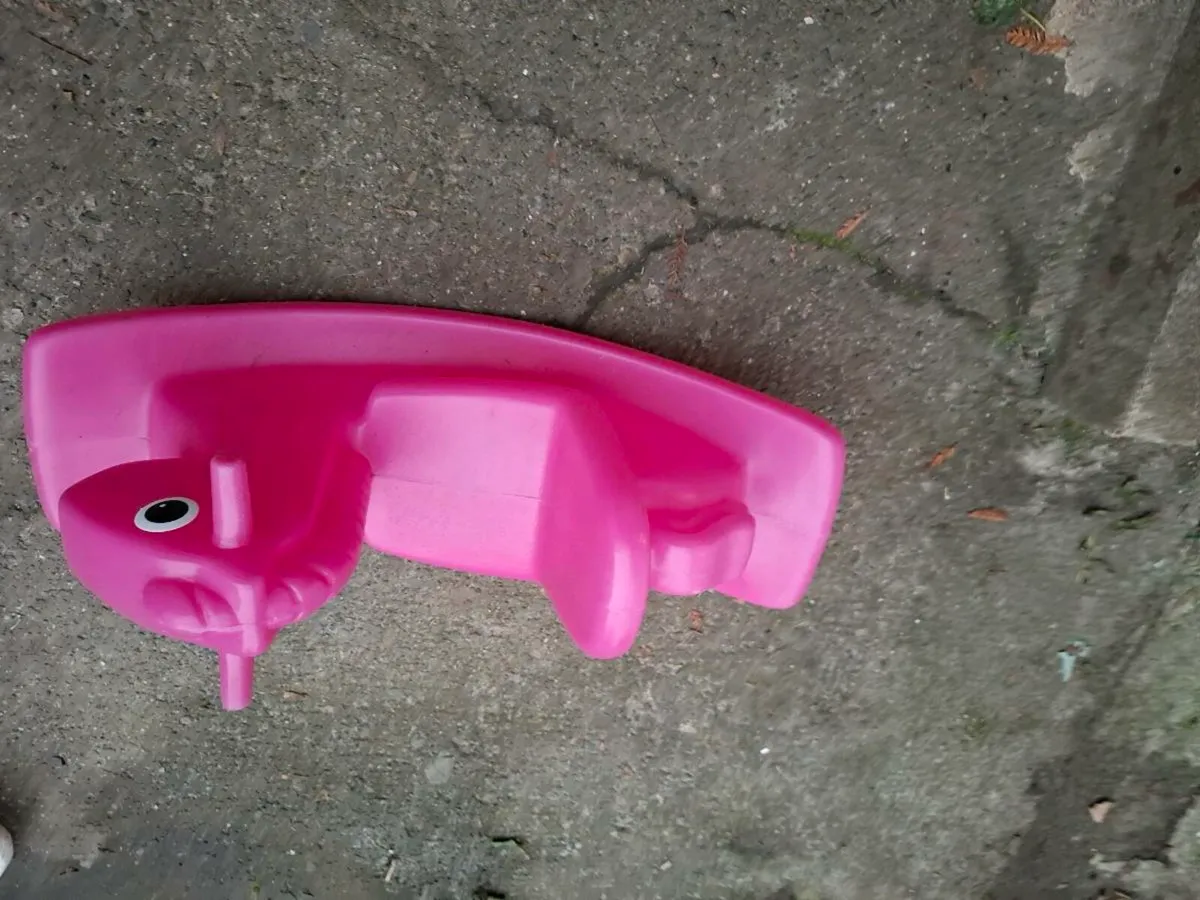 Toys - Image 2