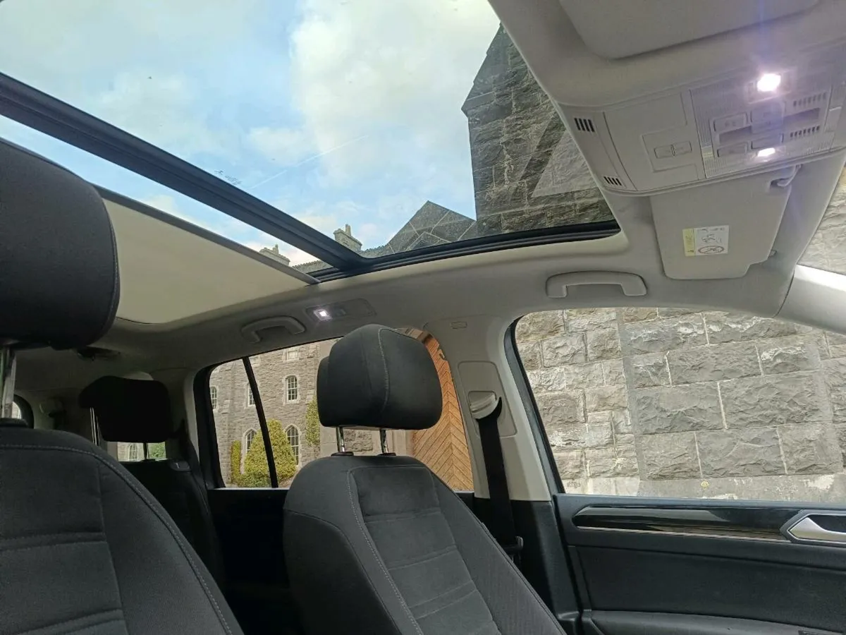 LOW MILEAGE VW TOURAN  €17950 NEW NCT - Image 3