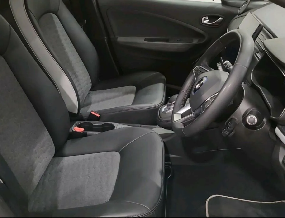 ⚪️2020 RENAULT ZOE ZE50 R135 GT LINE⚪️ - Image 3