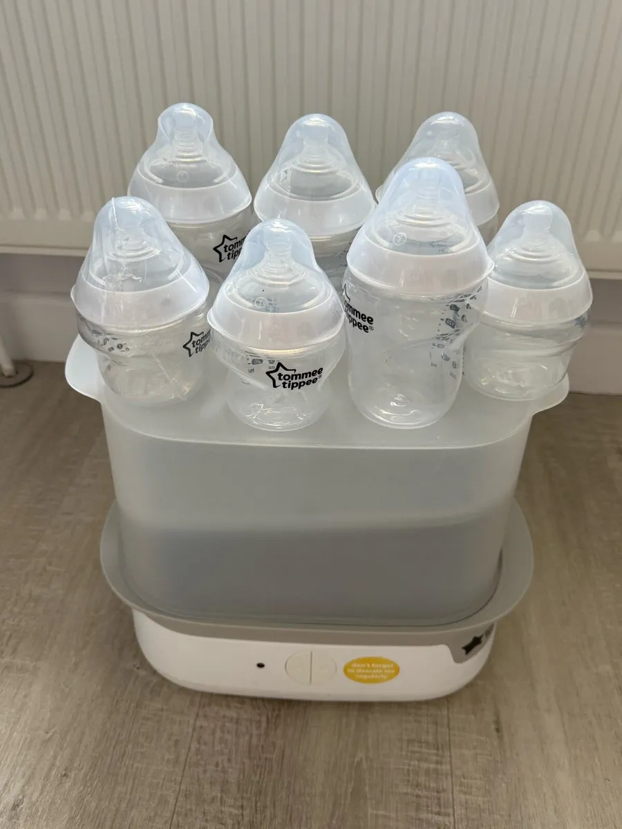 Steriliser and bottles - Image 3