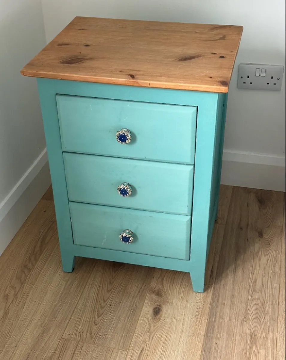3 Drawer Bedside Lockers - €80 for two lockers - Image 2