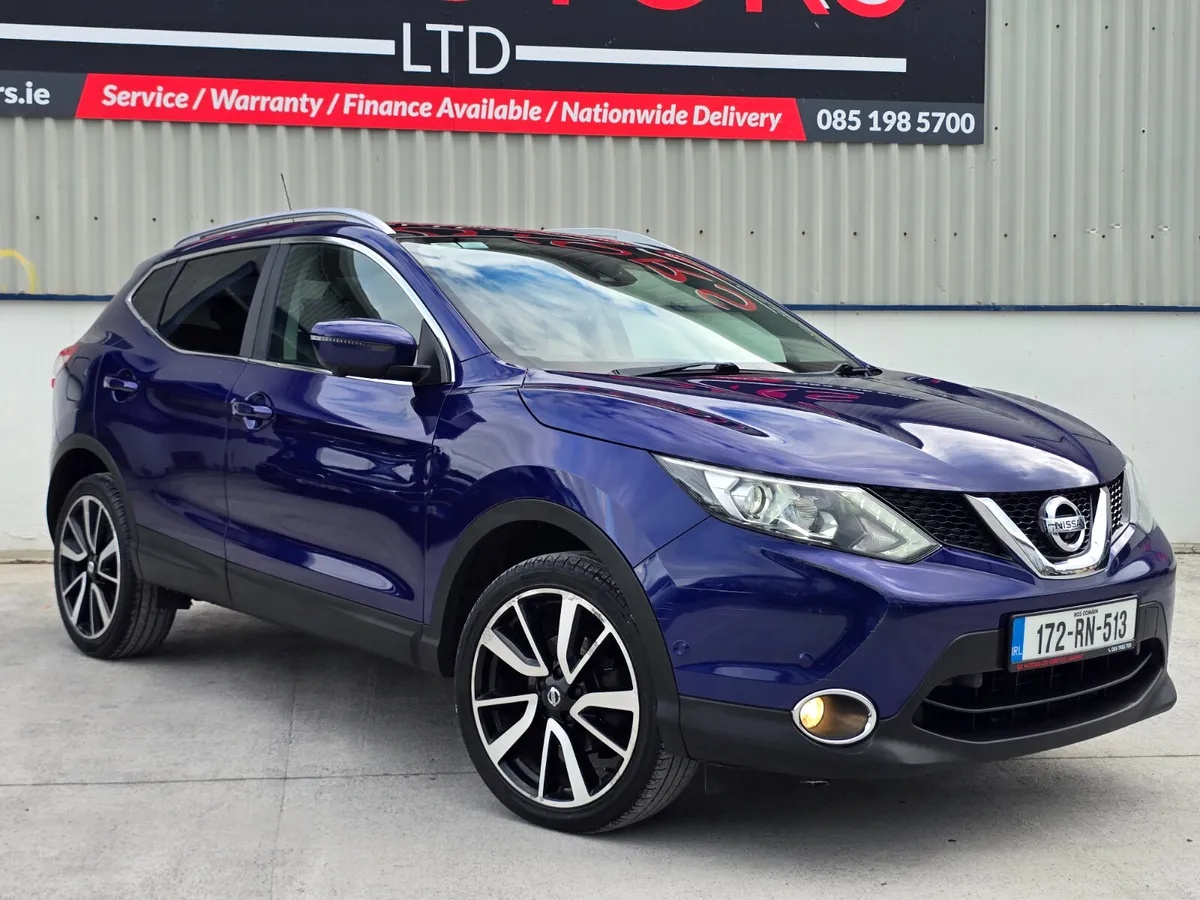 172 NISSAN QASHQAI TOP SPEC FULL LEATHER PAN ROOF - Image 2