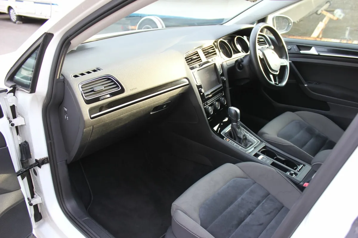 VW Golf 1.4 TSI Highline - Smooth Ride, Smart Buy - Image 3