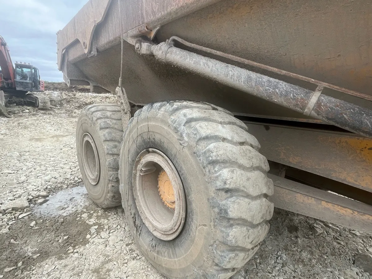 Volvo A25 - Image 3