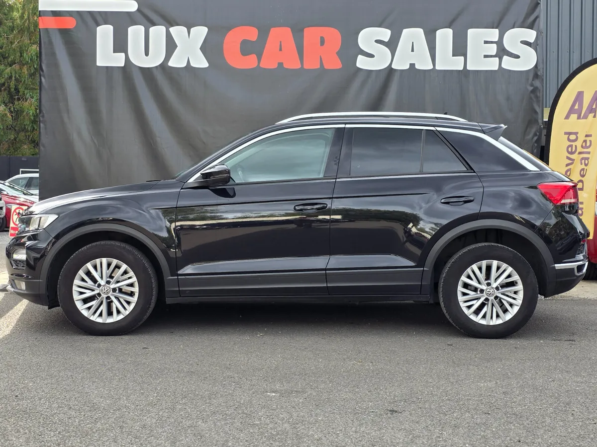 2019 Volkswagen T-Roc 1.6 TDI DESIGN - Image 3