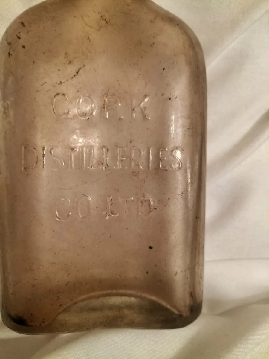 VINTAGE.1966 CORK CITY DISTILLERIES CO.LTD BOTTLE - Image 2